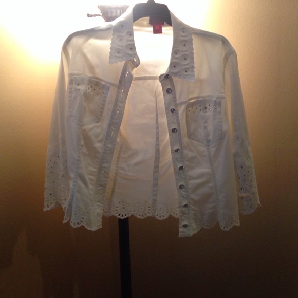 Women Very Simply Vera White Cotton Petite Lace