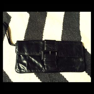 Gorgeous vintage Hobo clutch 😍