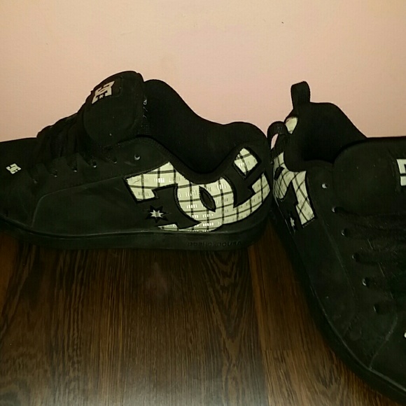DC shoes
