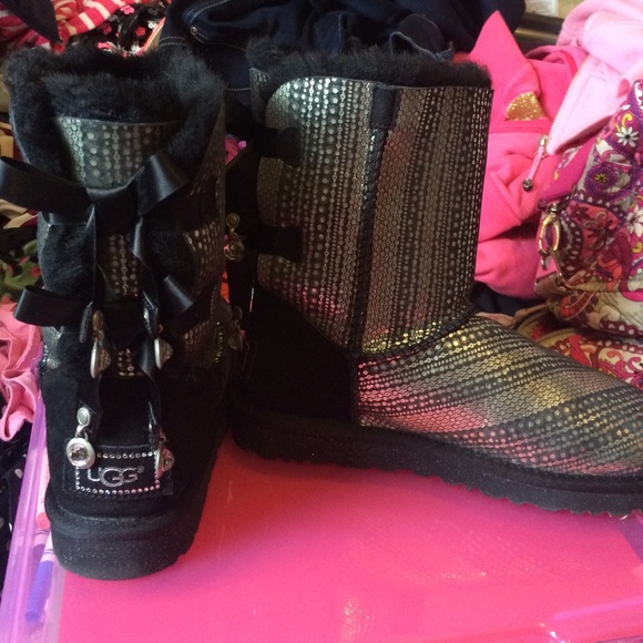UGG Shoes - NWOT UGGx Swarovski.  limited edition boots size 7 in black and silver