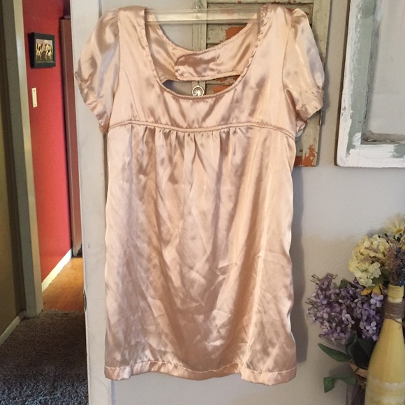 Baby doll top - Picture 1 of 2