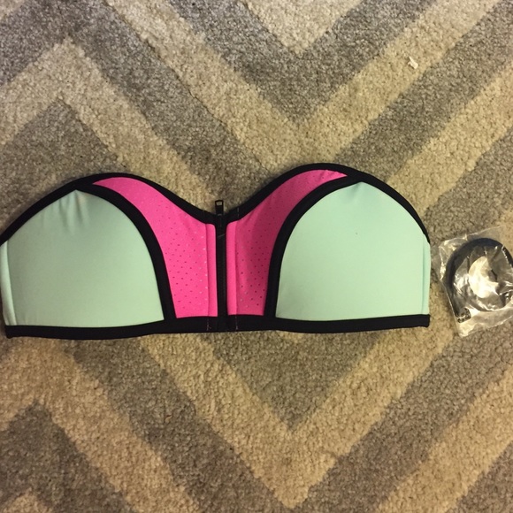 Victoria Secret bikini top