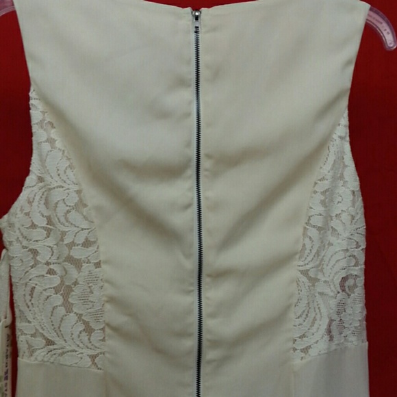 Awsome  Spring Dress - Picture 4 of 4