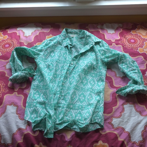 J. Crew perfect shirt in mint green ikat print