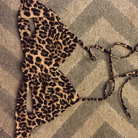 PINK LEOPARD BIKINI TOP