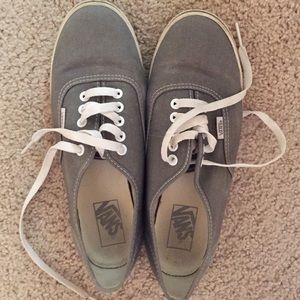 Vans lo-pro sneakers
