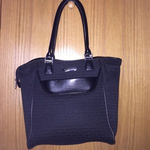 Anne Klein Tote NEEDS TO GO!