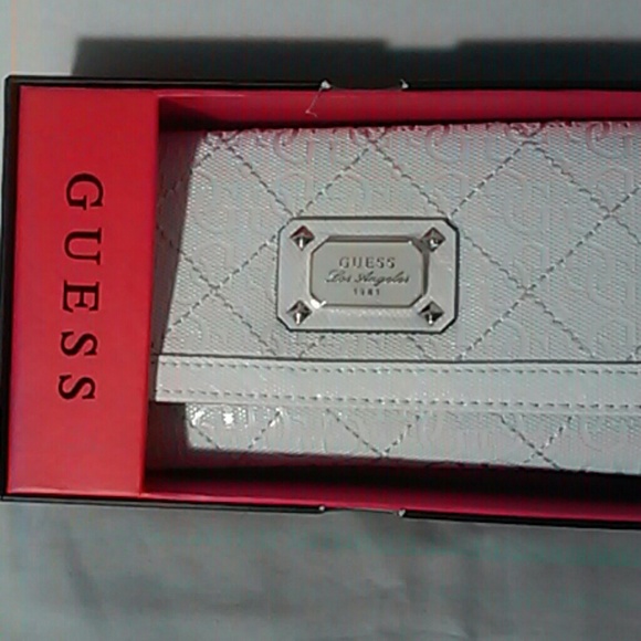 Guess wallet