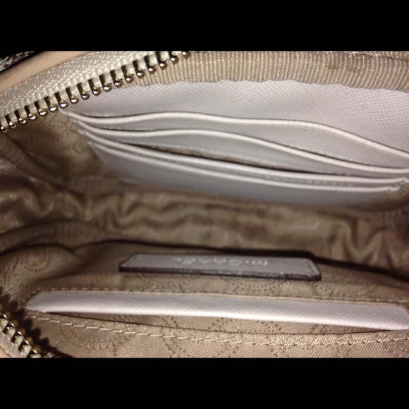 Michael Kors White Crossbody Purse - Picture 4 of 4