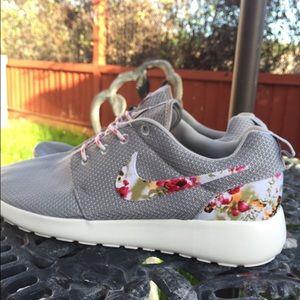 MORE SIZES Nike Roshe Run Wolf Grey Custom