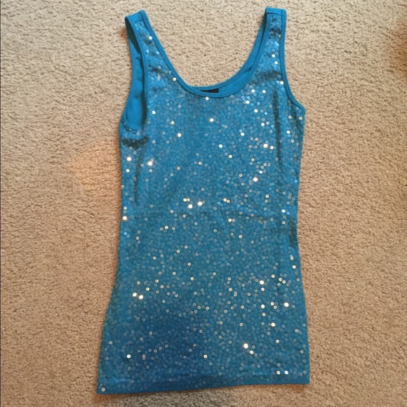 Blue sequins tank top
