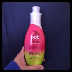 Hot Green Tease - Dark Tanning Lotion