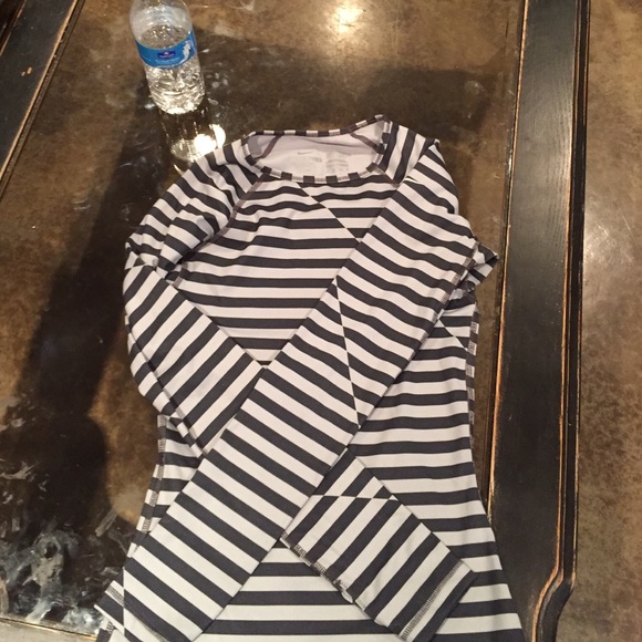 Nike workout shirt
