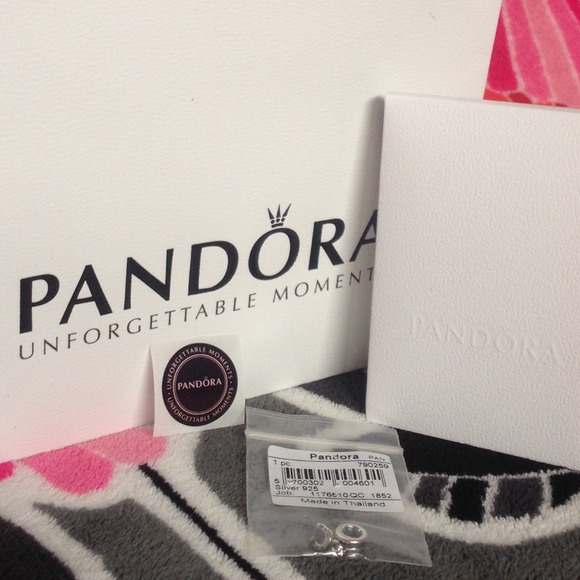 Pandora Horseshoe Charm #790259.