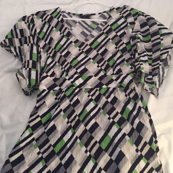 Banana republic light weight wide sleeved top