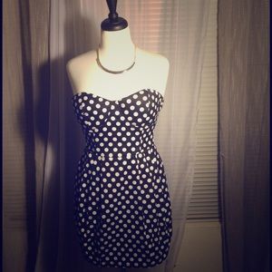 Pretty BLACK & WHITE DRESS 🙌