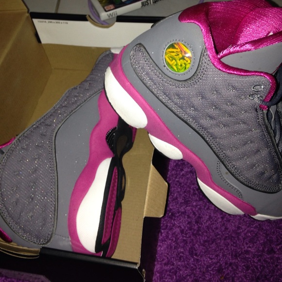 JORDAN Retro 13