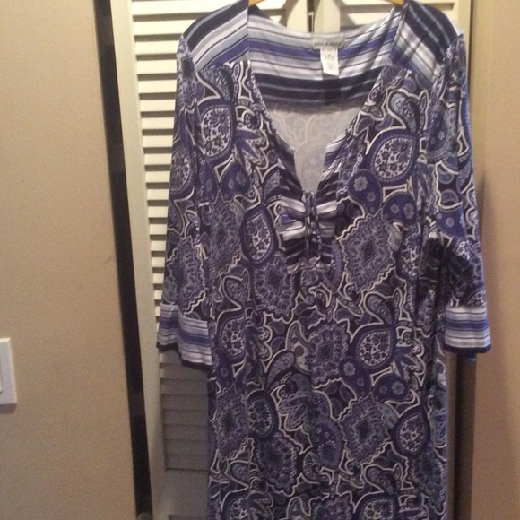 Blue paisley dress wash and wear! Comfy!