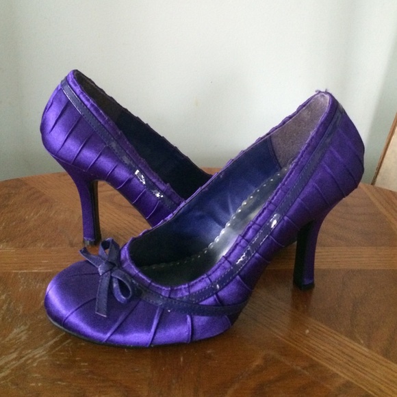 Purple Satin Bow Pumps