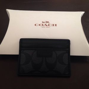 NWT Slim black Coach Cardholder