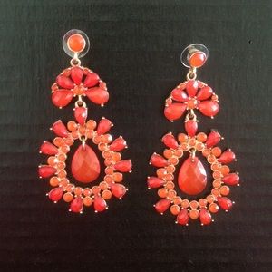 CLEARANCE‼️Orange and gold stone earrings