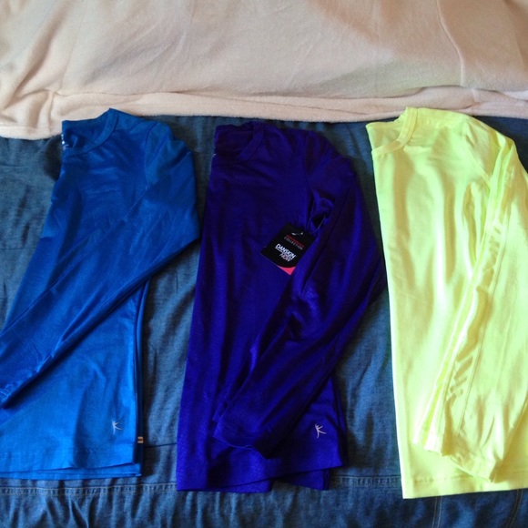 Bundle performance tees