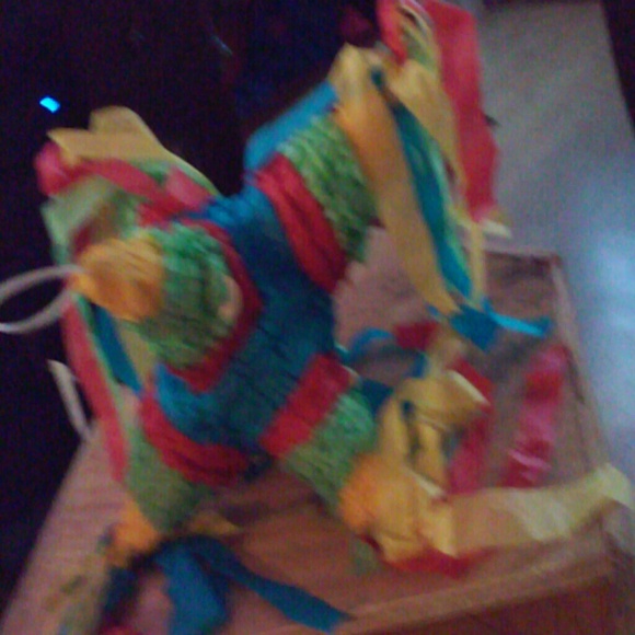 2 piniata - Picture 2 of 4