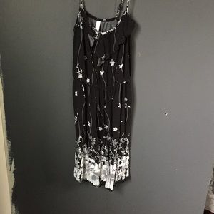 Black and white cotton dress!