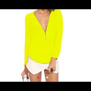 New neon yellow zip top size xxl