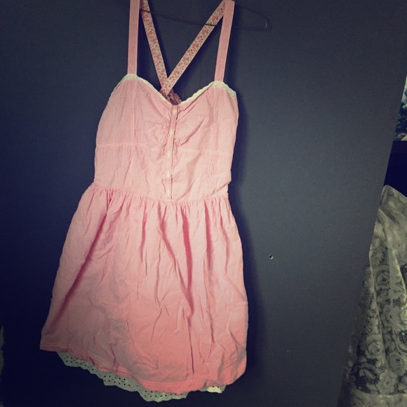 Girls dress 👛💄never worn!