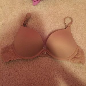 Beige Maidenform bra