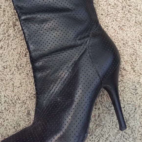 Colin Stuart knee high boots size 8 - Picture 2 of 2