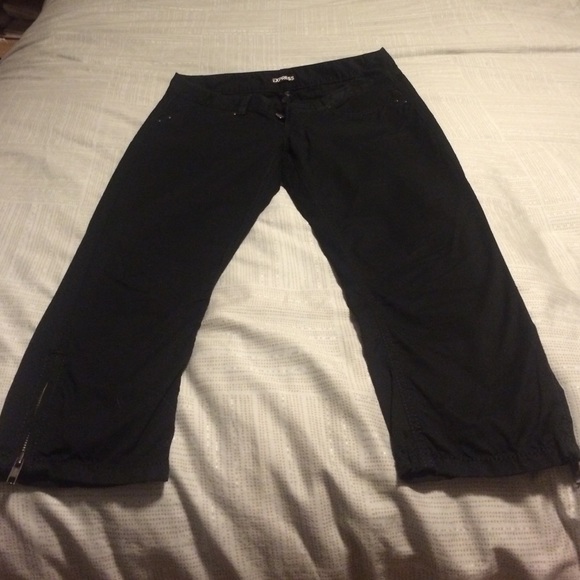 Express black casual Capri pants
