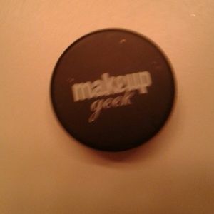 Makeup Geek Liquid Gold Pigment