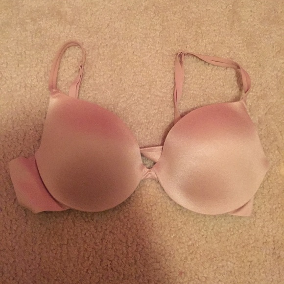 Beige Maidenform bra