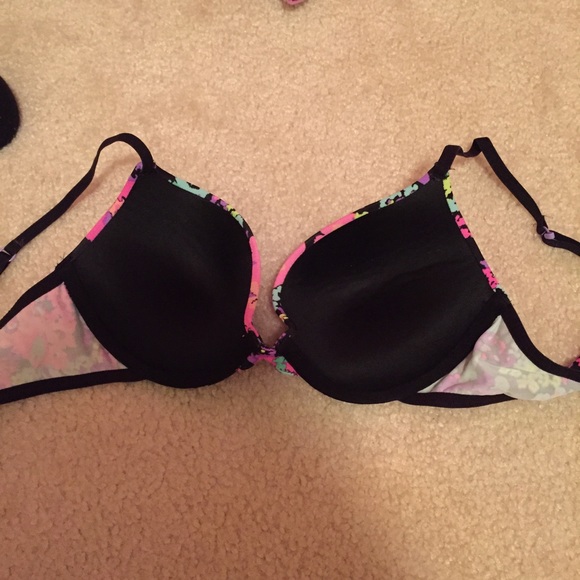 Floral pattern bra - Picture 2 of 3