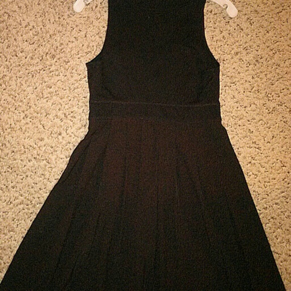 Forever21 - Picture 2 of 3