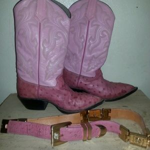 Pink cowgirl boots 7 n matching belt small