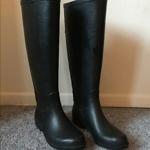 Urban Outfitters Rain Boots