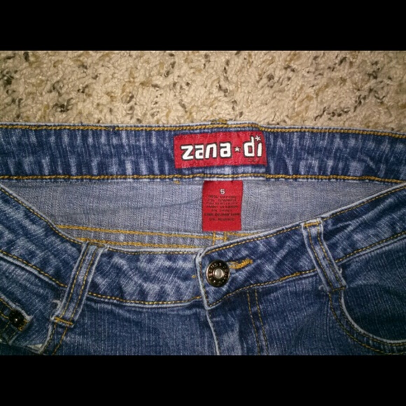 Boot cut - Picture 4 of 4