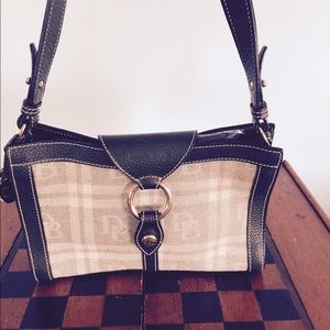 Dooney & Bourke Green Plaid bag.