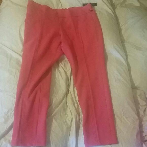 🚫 SOLD SOLD 🚫 Fabulous suit - Picture 2 of 4