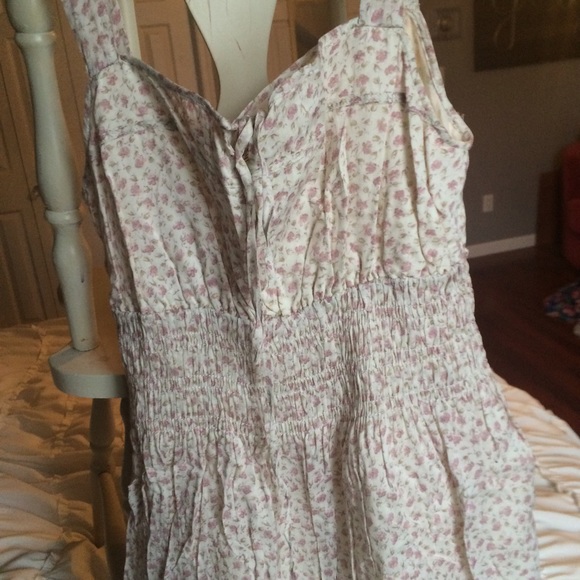 Floral Dress - Picture 2 of 4