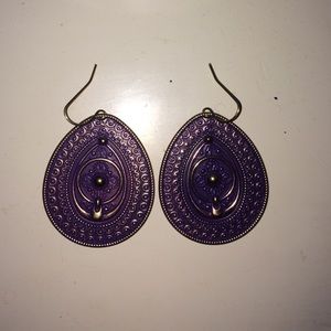 Gold and purple hanging earrings
