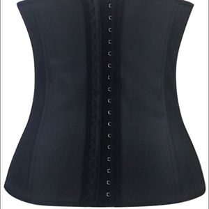 Waist trainer corset 💃@nicolesmith353