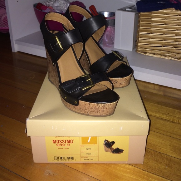 MOSSIMO Black Strappy Wedges