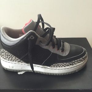 AFJ BLACK/CEMENT SZ 6 YOUTH