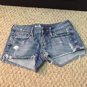 Bullhead jean shorts