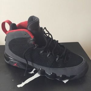 Jordan Retro  IX Charcoal sz 6.5 youth