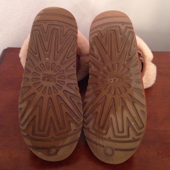 ugg authenticity label sun logo ugg authenticity label sun logo